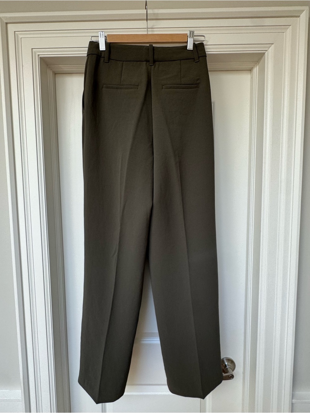 Aritzia Effortless Pants Crepette- Olive